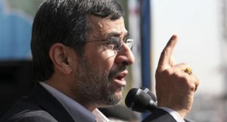 Ахмадинежад обвинил США в экономических проблемах Ирана
