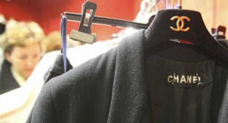 Chanel и Cavalli местного пошива: В Одессе разоблачили цех по производству одежды под логотипами известных брендов
