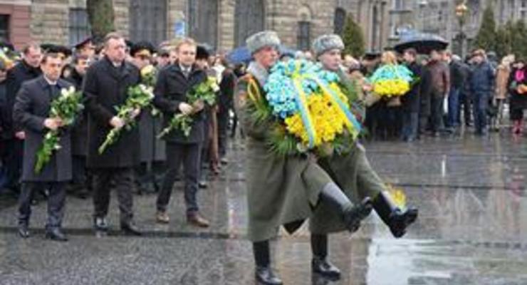 Сегодня в городах Украины отметили 199-ю годовщину со дня рождения Тараса Шевченко
