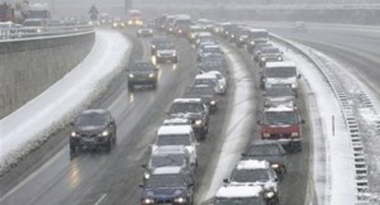 ГАИ просит водителей быть осторожнее на дорогах в связи с ухудшением погодных условий