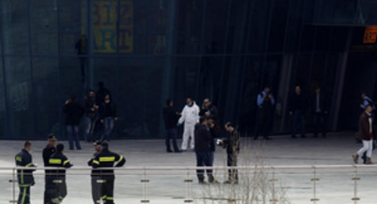 В афинском офисе курьерской доставки взорвалась самодельная бомба