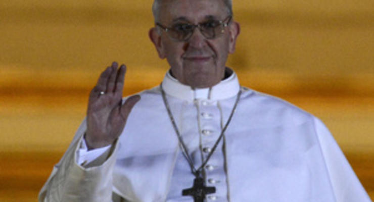 Новый Папа Римский отказался от личного лимузина