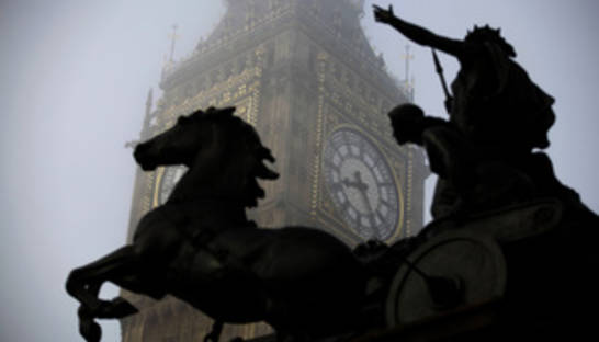 Драка в парламентском баре: депутату из Шотландии запретили покупать алкоголь