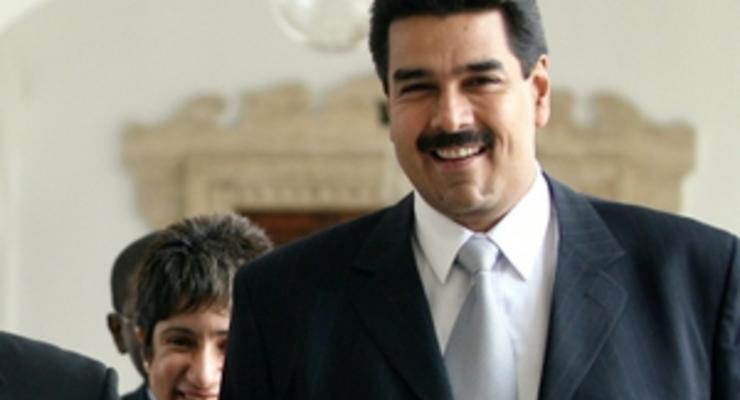 Опрос: шансы лидера оппозиции Венесуэлы победить преемника Чавеса малы