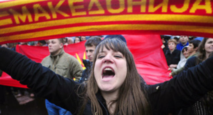 Безвизовый режим Украины с Македонией продлен на год