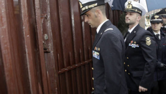 Итальянские моряки, из-за которых разгорелся дипломатический конфликт, предстанут перед судом в Индии