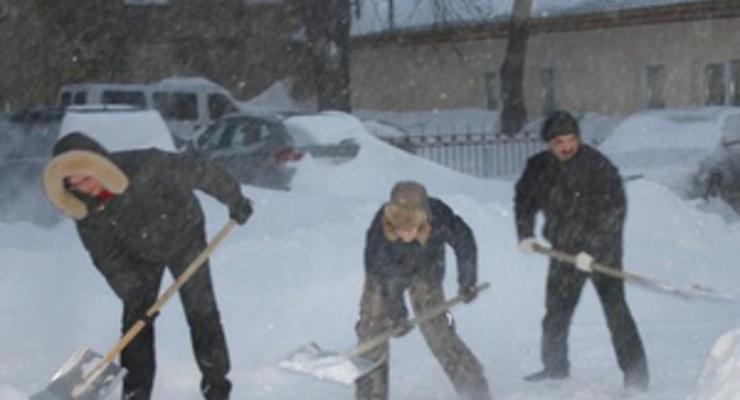 Батьківщина создала мобильные группы по расчистке снежных заносов в Киеве