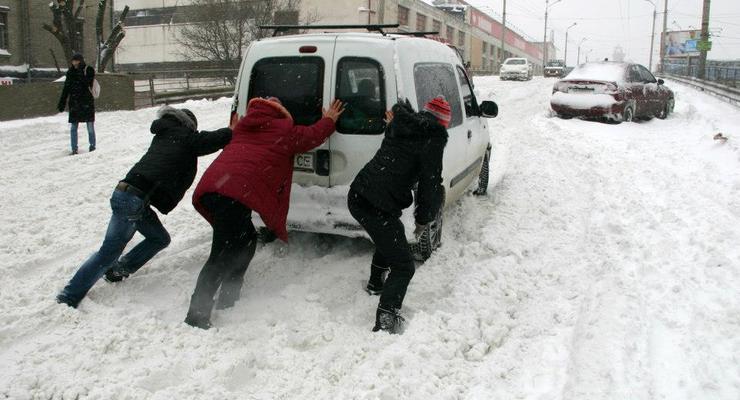 "Киев стал уютнее": что пишут VIP-персоны о рекордном снегопаде