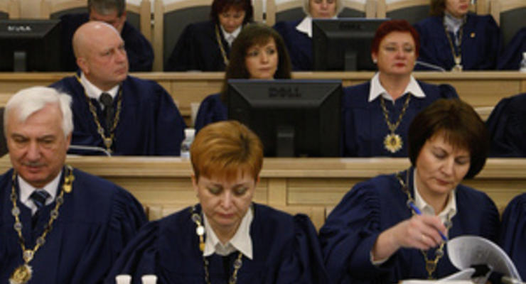 Корреспондент: У Фемиды за пазухой. Как строятся отношения между властью и украинскими судьями