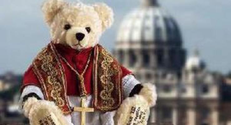Папа Римский Франциск стал плюшевым мишкой - DW