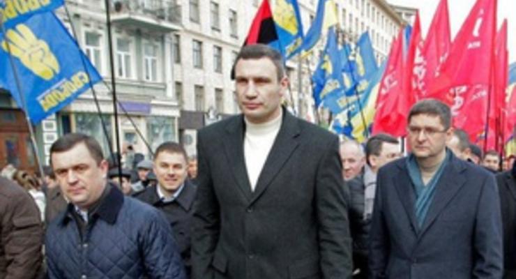 Кличко об освобождении Луценко: К оппозиции присоединяется принципиальный и яркий боец