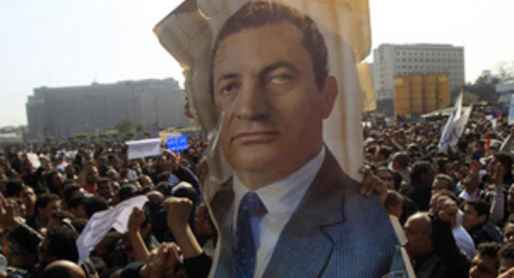 В рамках нового дела Хосни Мубараку продлили арест