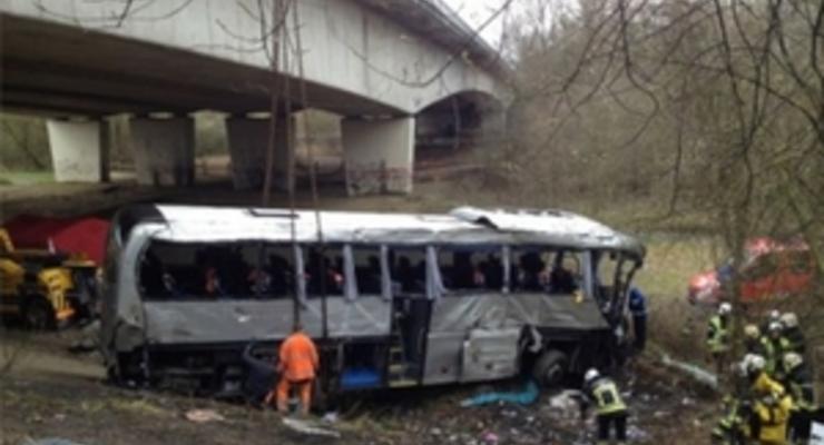 МИД выясняет, были ли в разбившемся в Бельгии автобусе украинские дети