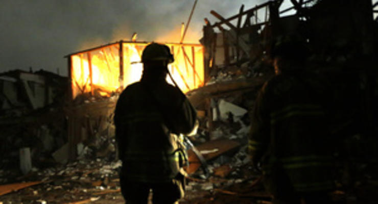 Взрыв в Техасе: спасатели достают из-под завалов тела. Число жертв возросло до 35