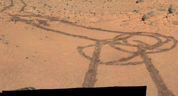 Марсоход нарисовал на красной планете неприличную картинку (ФОТО)