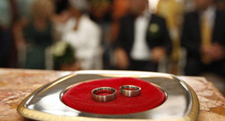 В Ливане состоялось первое гражданское бракосочетание