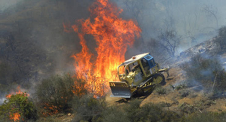 Масштабы пожаров в Калифорнии разрастаются. Эвакуированы тысячи человек