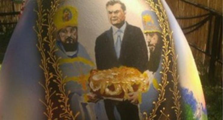 В Донецкой области появилась 80-килограммовая писанка с Януковичем