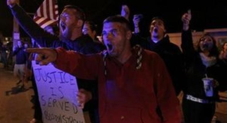 В США прошла акция протеста против захоронения Царнаева близ Бостона