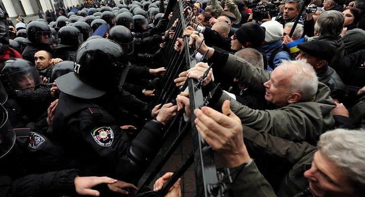 Алчная массовка. Украинцы рассказали, сколько хотят за уличный протест