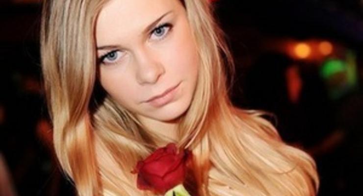 В Харькове скончалась девушка, которую ее знакомый облил самогоном и поджег