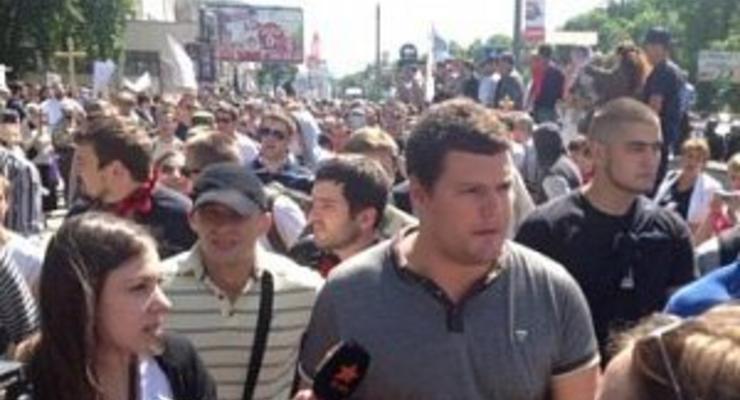 Около 200 сторонников Свободы пришли проверить, все ли участники гей-парада в Киеве разошлись