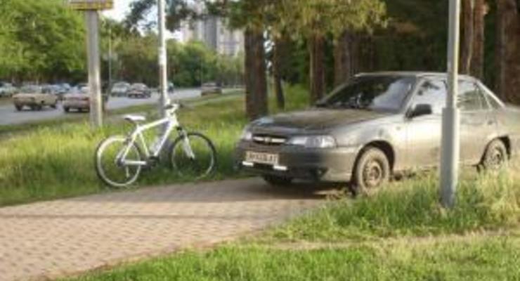 В Киеве неизвестные стреляли по велосипедистам - СМИ