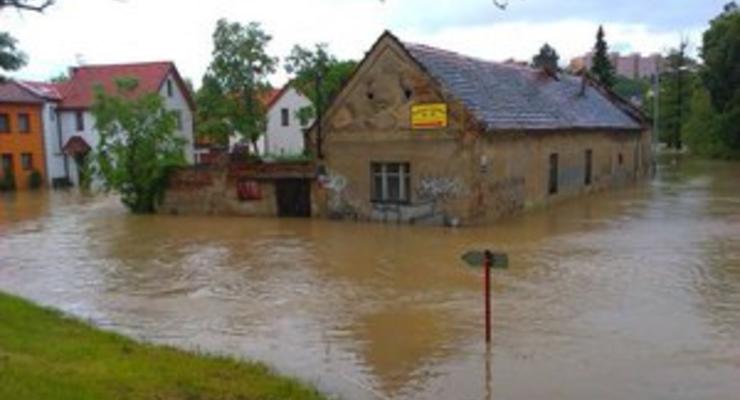 В Праге объявили третий уровень угрозы наводнения, началась эвакуация