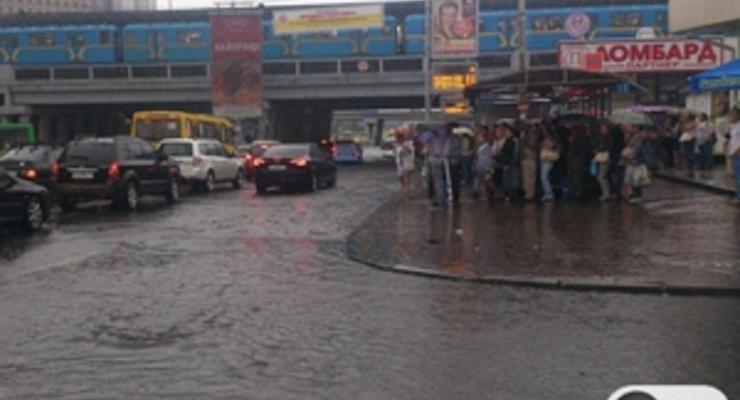 Я-Корреспондент: Киев после дождя. Фоторепортаж с Левого берега