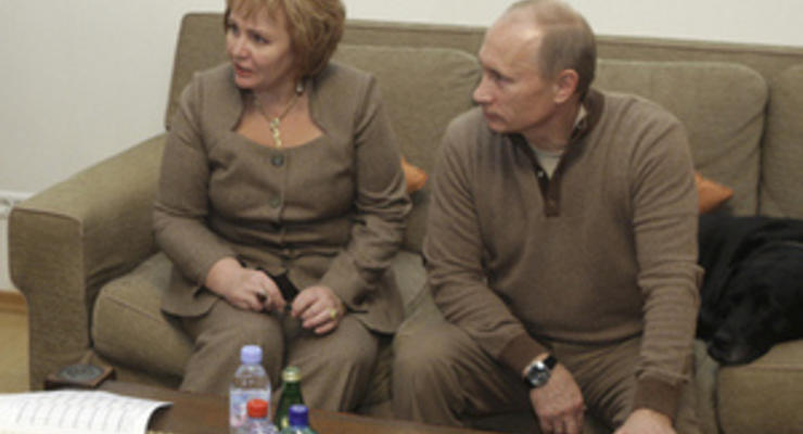 Путин развелся: жена Людмила получит половину страны. Соцсети бурно отреагировали на заявление президента России