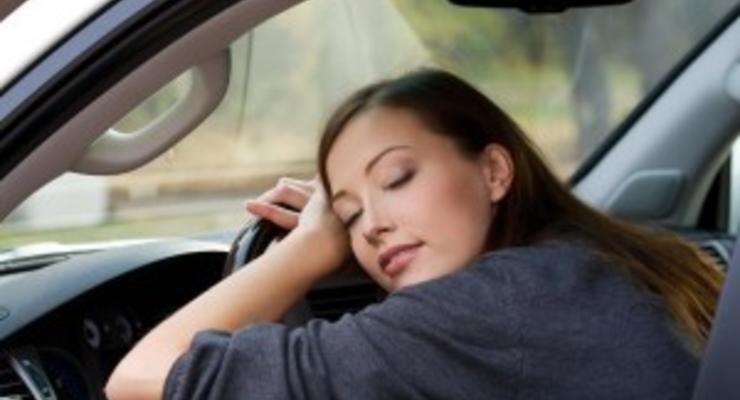 ГАИ настоятельно рекомендует водителям высыпаться перед дорогой