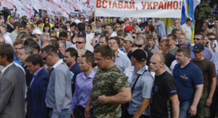 Акция Вставай, Украина! в Хмельницком: оппозиция и милиция разошлись в подсчетах участников