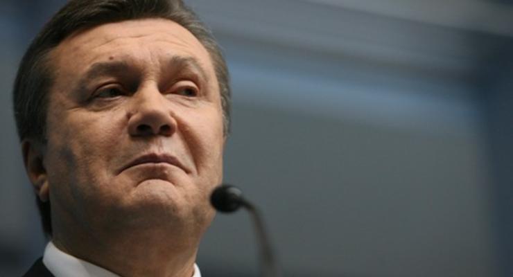 Янукович ошарашил своих читателей «аксиологическими гранями»