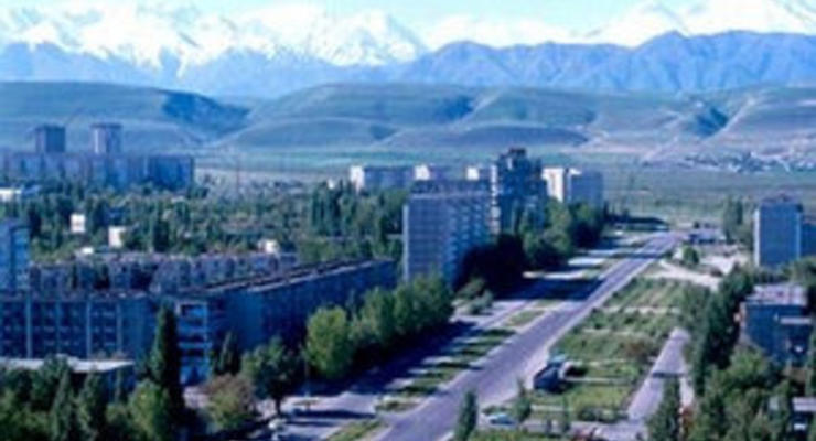 Жителям столицы Кыргызстана предложили дать имена тротуарам