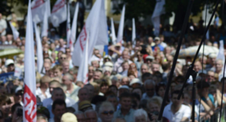 На Михайловской площади начался объединительный съезд Батьківщини