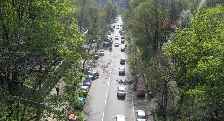 Киев увязнет в пробках: перекрыт ряд важных улиц