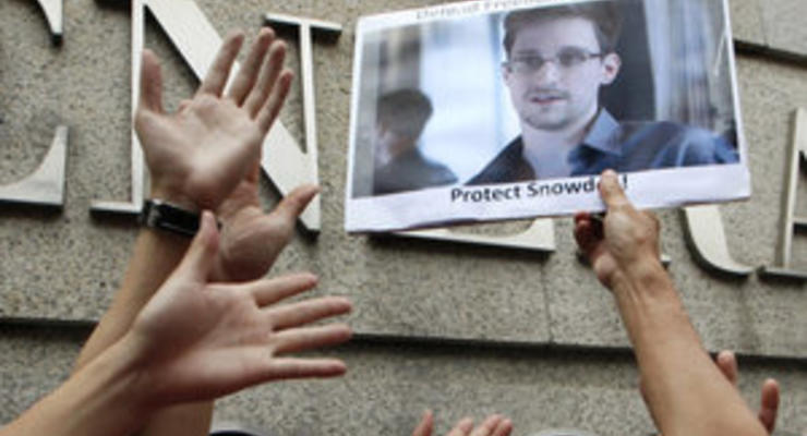 МИД Эквадора: СМИ исказили информацию о сроках предоставления убежища Сноудену