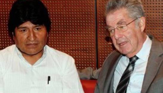 Австрийская полиция не обыскивала самолет президента Боливии - МВД