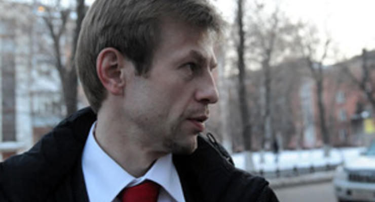 Задержанные сотрудники мэра Ярославля собираются дать показания против него. Прохоров готов внести залог