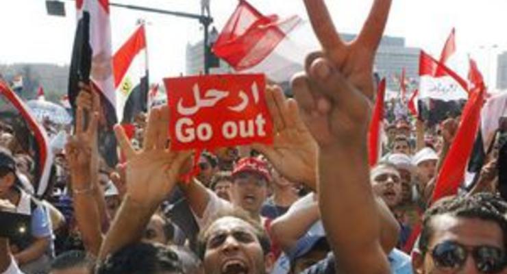 Египетская прокуратура собирается арестовать верховного лидера Братьев-мусульман и его заместителя