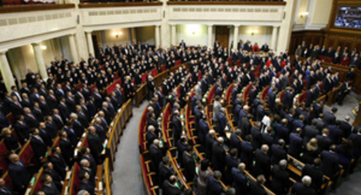 Без обсуждения: Рада выделила на свое содержание на 67 млн гривен больше