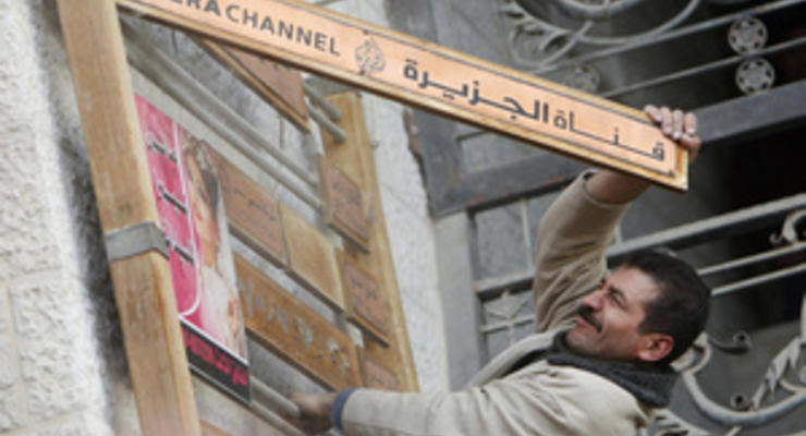 Журналистов Al-Jazeera выдворили с брифинга египетских военных, обвинив в предвзятости