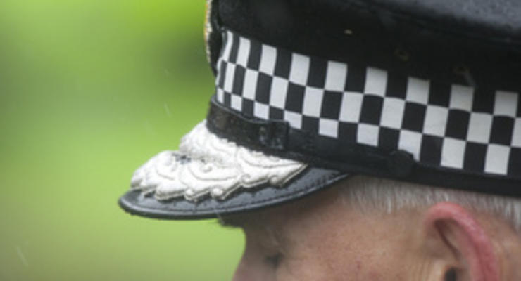 В Великобритании шефу полиции в честь выхода на пенсию подарили "убийство"