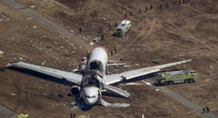 Крушение самолета в Сан-Франциско: власти извинились за бранные "имена" пилотов Boeing