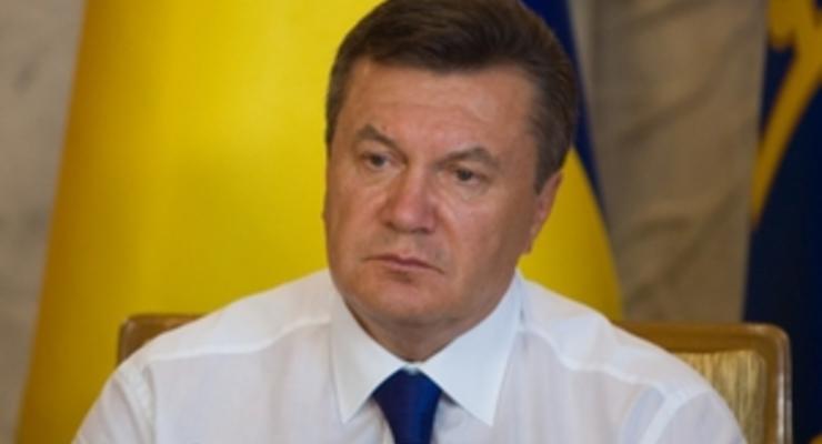Янукович выразил соболезнования в связи с автокатастрофой в Москве