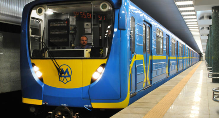 Русские в метро: 10 поездов для киевской подземки