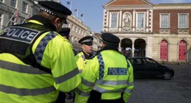 Взрывы у мечетей в Великобритании: полиция допросила украинцев