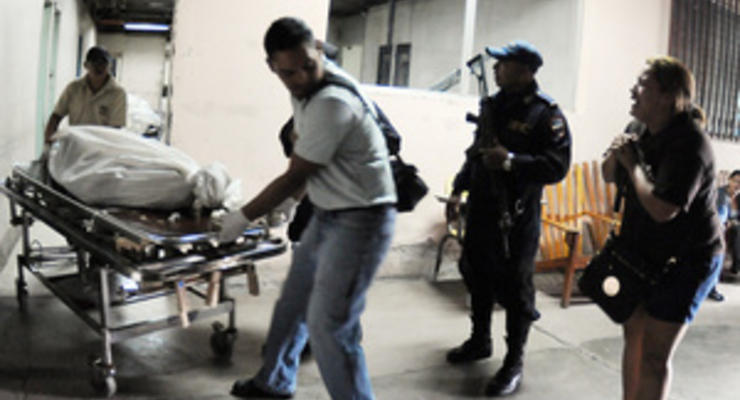 В результате бунта в гондурасской тюрьме погибли три человека