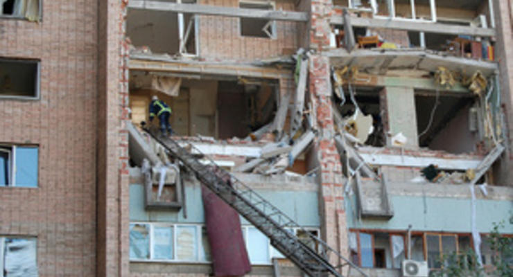 Названа предварительная причина взрыва в жилом доме в Луганске