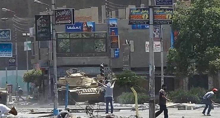 День гнева в Египте: военные стреляют по людям (ФОТО, ВИДЕО)